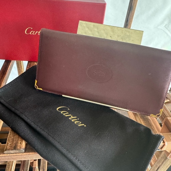 Cartier burgundy, leather wallet-unisex - Picture 1 of 4
